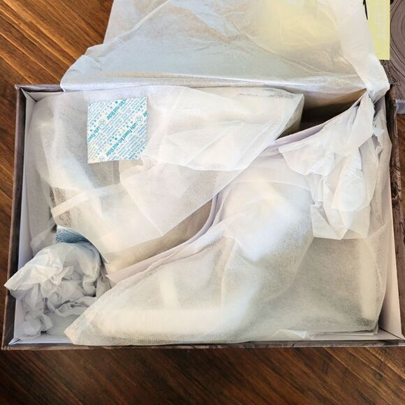 Jeffrey Campbell Hustler White Platform Sandal - Picture 2 of 6